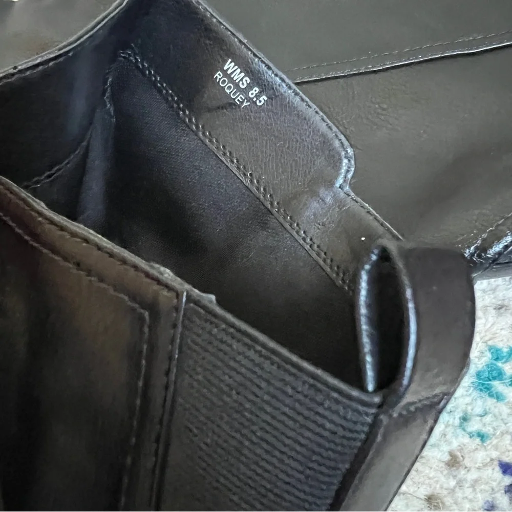Dolce Vita High lug sole boots from size 8.5 black